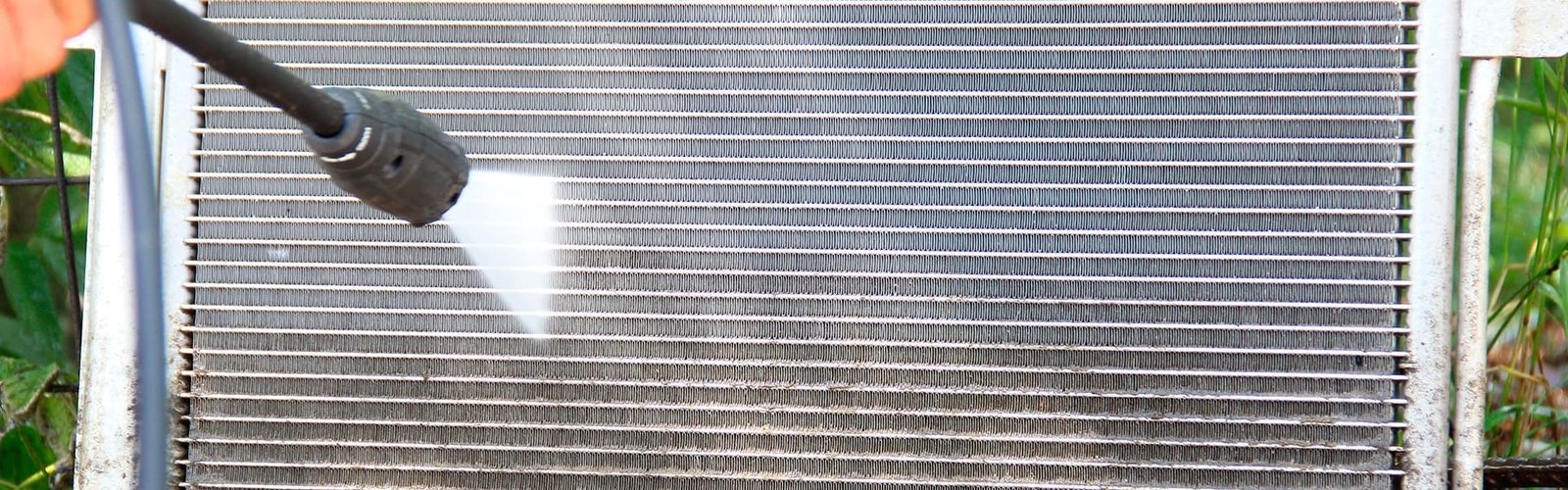 Промивання радіатора авто