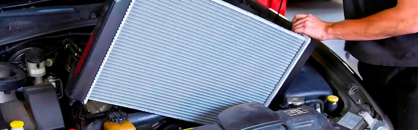 Заміна радіатора  охолодження